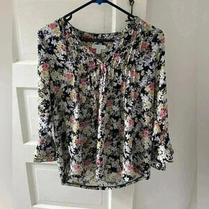 Spring‎ floral flowy blouse from charter club MP